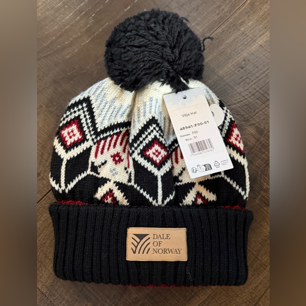 New Dale of Norway Vilja Knit Hat - Black and Cream and red accents with tags